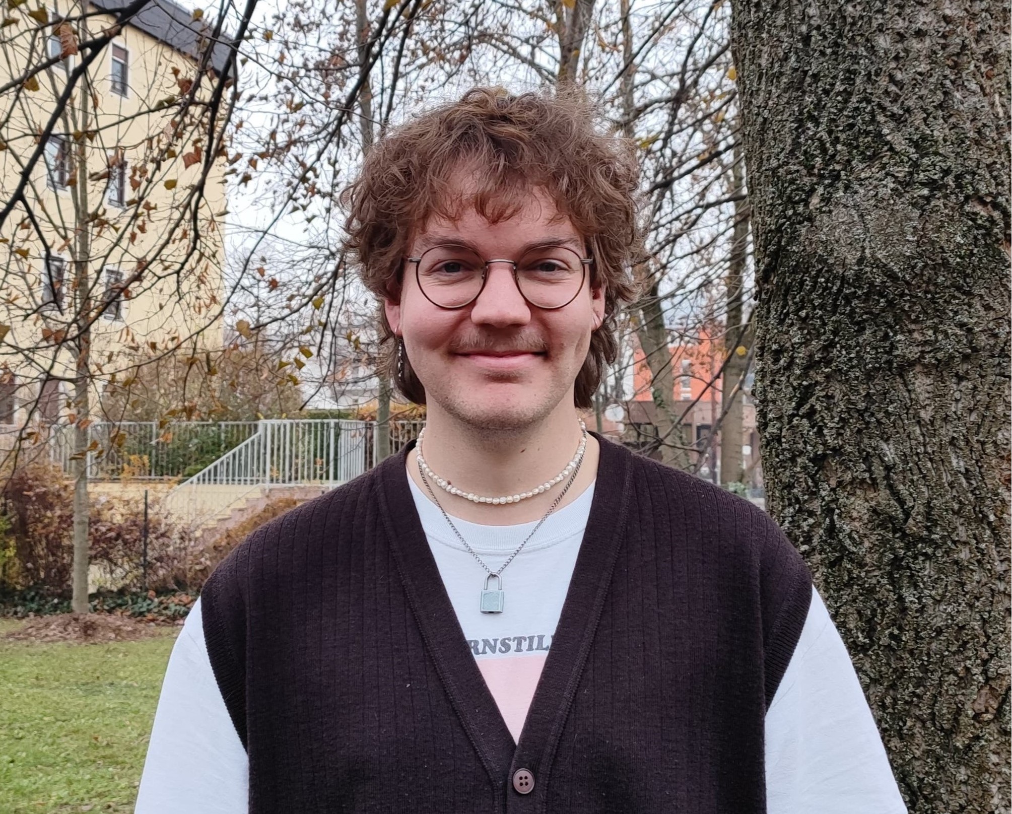 <br />
<b>Warning</b>:  Undefined property: stdClass::$Alt in <b>/var/home/libelle-autismuszentrum_at/www/modules/mod_team/tmpl/default.php</b> on line <b>12</b><br />
